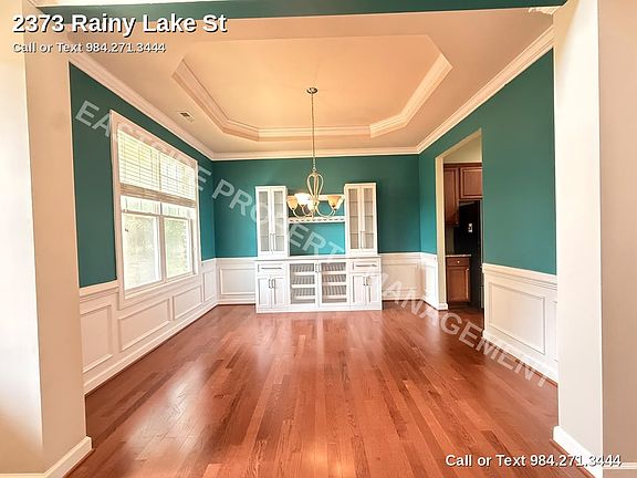 2nd image of 2373 Rainy Lake St