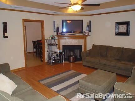 Living Room
						:
						Fits two full couches and lazy boy