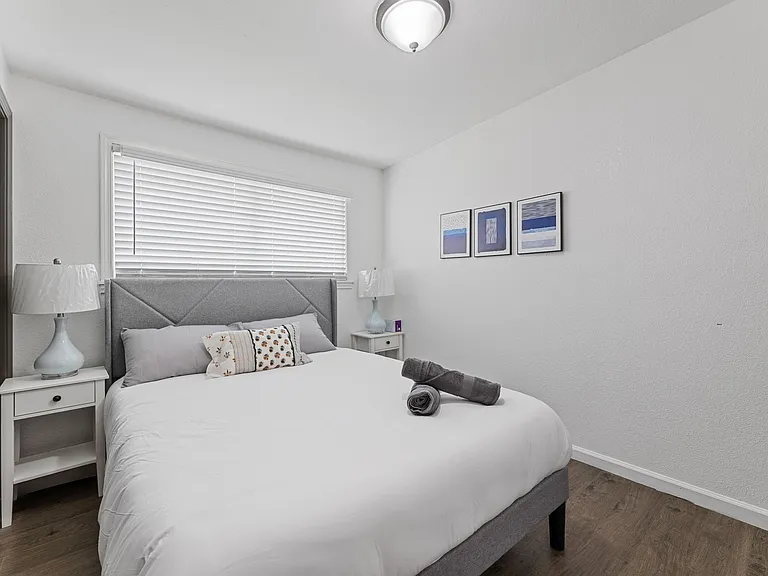 4203 Philmont Ave — Photo 29