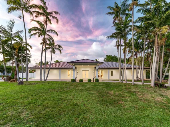 7485 SW 179th St, Palmetto Bay, FL 33157