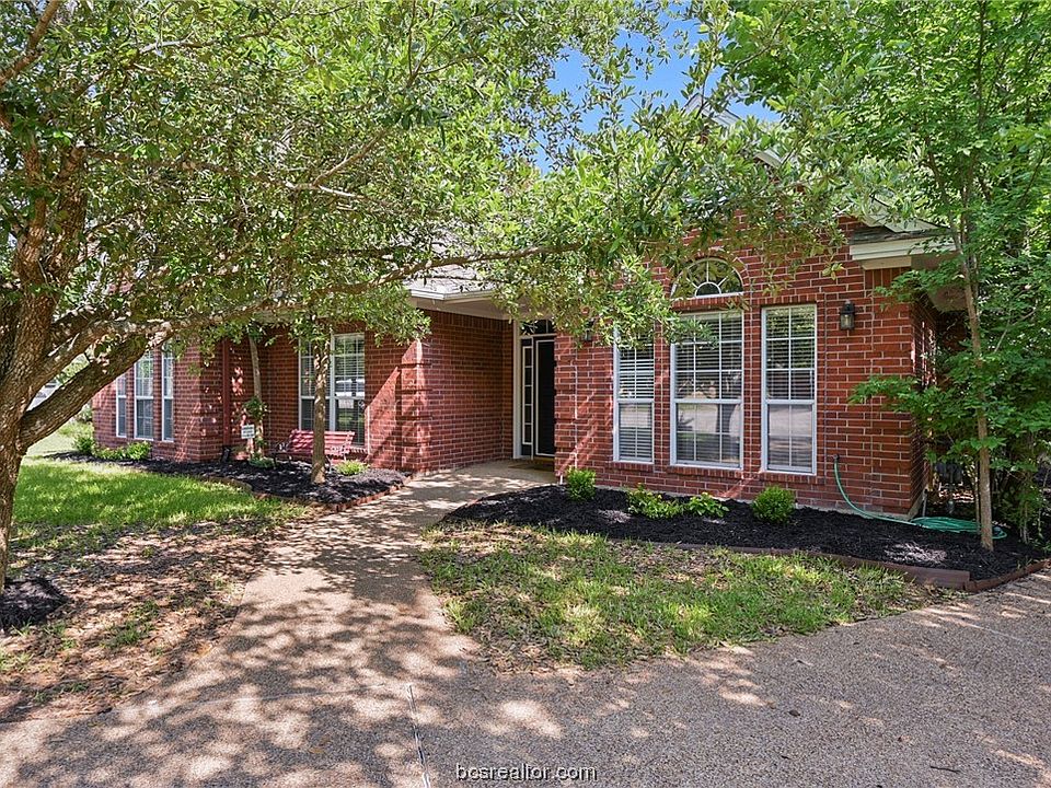 1st image of 3931 Oriole Ct