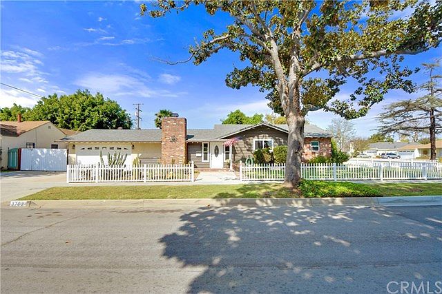1st image of 3783 Albury Ave