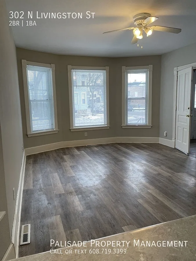 302 N Livingston St — Photo 4