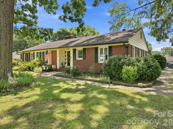 310 Brook St, Kannapolis, NC 28083