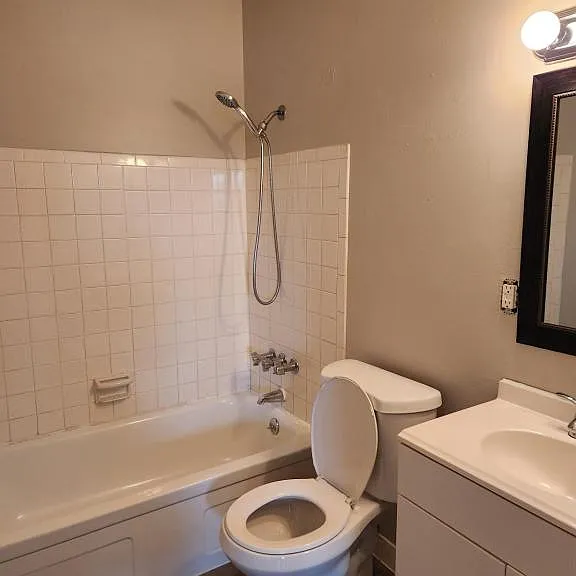 38751 Lakeshore Blvd — Photo 4