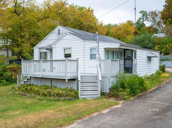 411 Juniper St, Greeneville, TN 37745