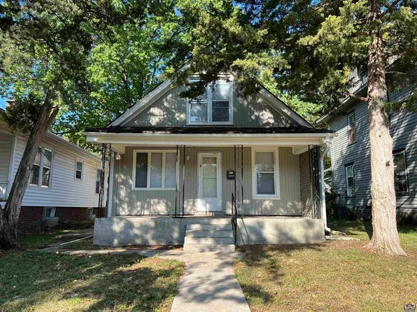 1605 SW Clay St, Topeka, KS 66604