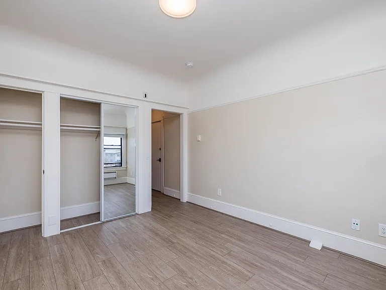 Vue De Lac Apartments — Photo 14