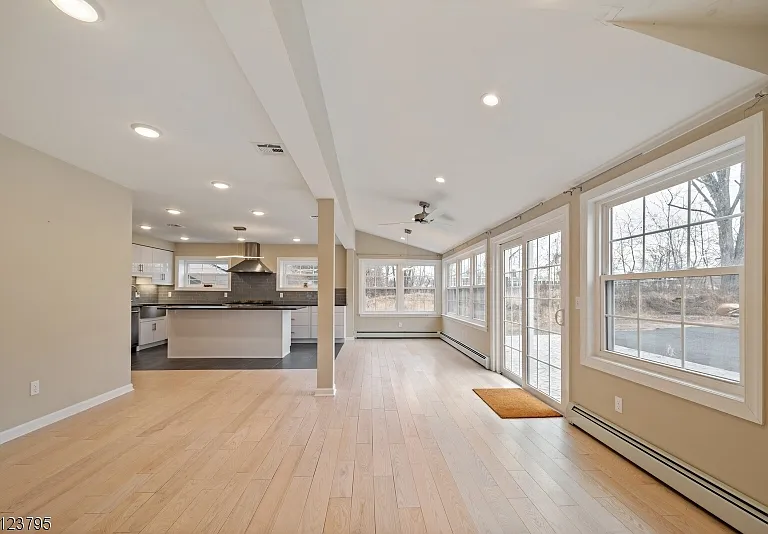 480 Parkway Dr #1 — Photo 7