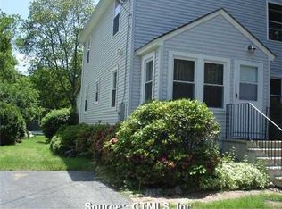 44 Kenyon Rd, Waterford, CT 06385