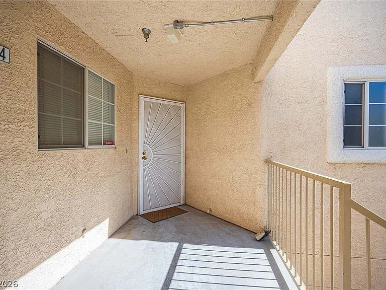 1844 Scimitar Dr #1844 — Photo 4