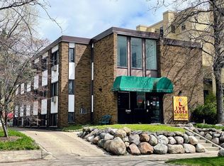 1415 5th St SE #2BR---1BA, Minneapolis, MN 55414