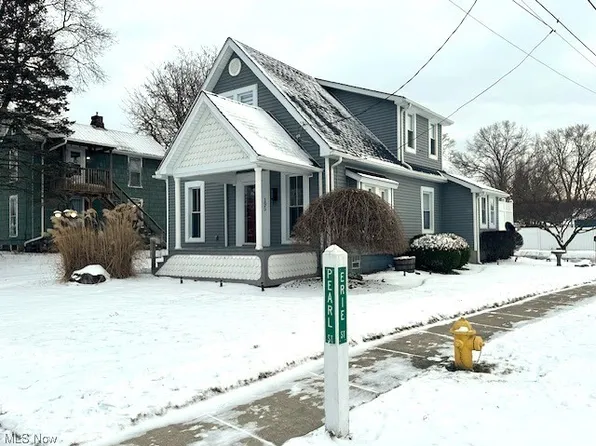 195 Pearl St, Cortland, OH 44410