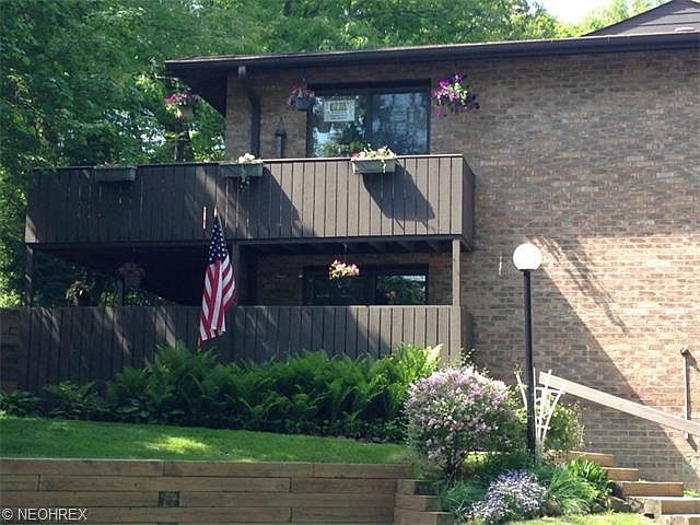 1st image of 6880 Carriage Hill Dr Unit B-16