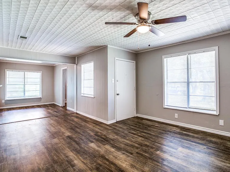 516 Highland Dr — Photo 16