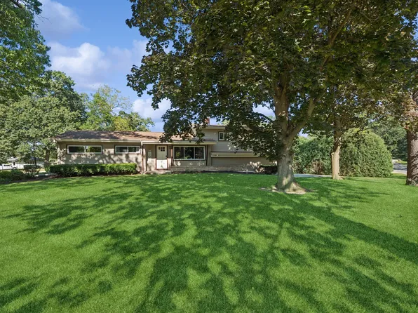 4612 Blue Jay Rd, Harvard, IL 60033