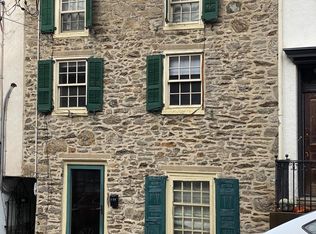 136 Rector St, Philadelphia, PA 19127