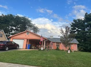 251 Somerset Dr, Willingboro, NJ 08046