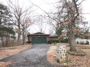 186 Vin Villa, Forsyth, MO 65653