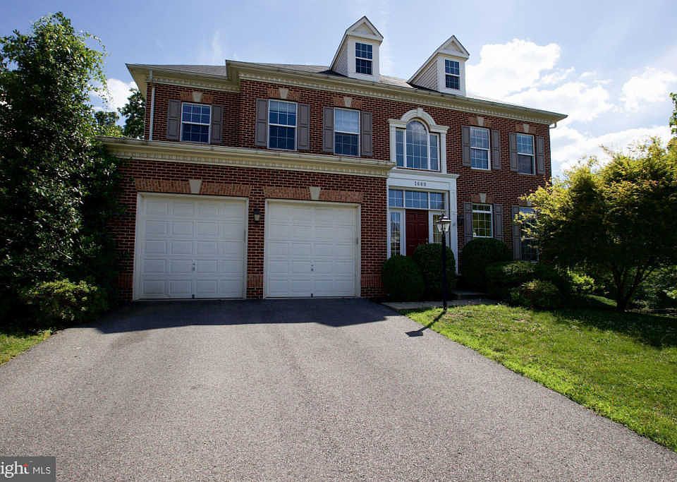 1st image of 1660 Georges Knoll Ct