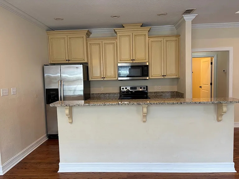 2522 Manassas Way — Photo 7