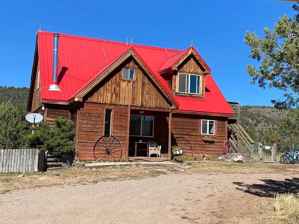 3059 County Road 103