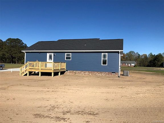 3rd image of 1 Courthouse Estates Dr