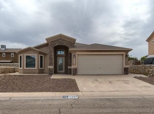 11460 Flor Gentiana Dr, Socorro, TX 79927