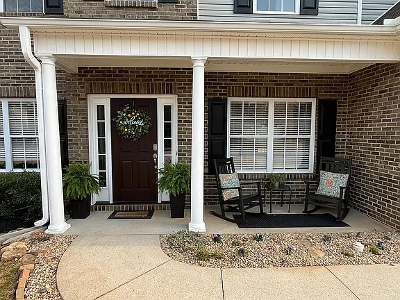 232 Haddington Ln — exterior photo