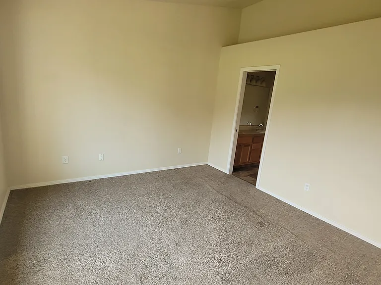 2015 S Chinkapin Pl — Photo 11