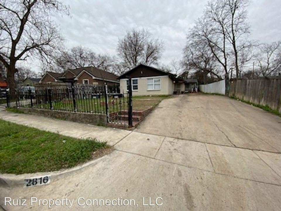 1st image of 2816 Bideker Ave