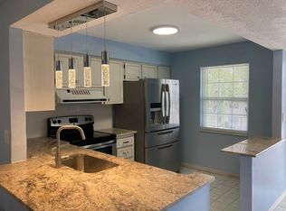 828 Brandywine Dr #837, Largo, FL 33771