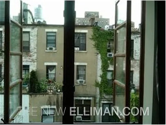 Rented by Douglas Elliman | media 26