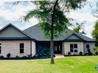 67 Greystone Pass, Guntersville, AL 35976