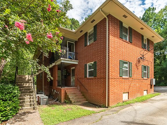 2nd image of 2209 Morehead Ave APT 5
