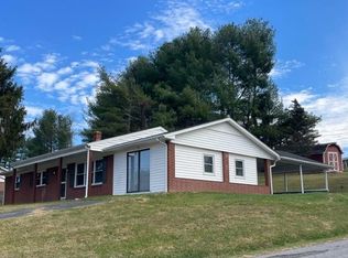 25 Midway Hts, Galax, VA 24333