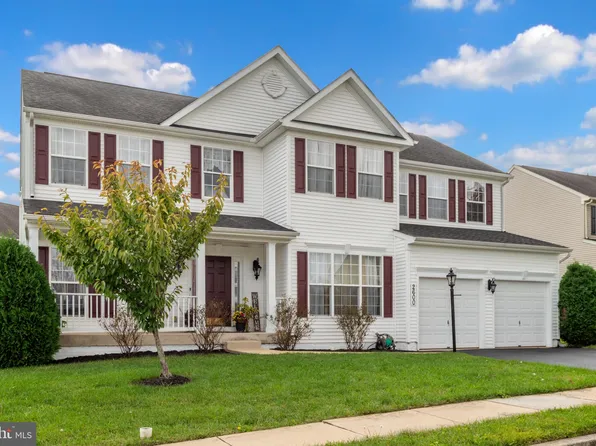 2600 Victorian Dr, Dover, PA 17315