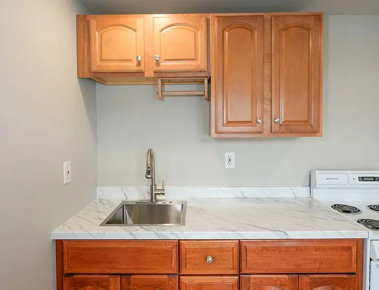 334 Ann St — Photo 3