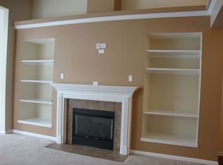 516 Hyannis Port Cir, Avon Lake, OH 44012