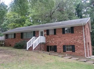 2305 Overland Dr, Durham, NC 27704