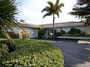 2205 Tarpon Rd, Naples, FL 34102