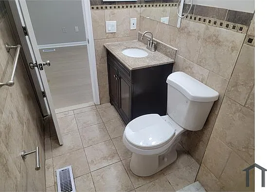 4222 Red Haven Rd — Photo 16