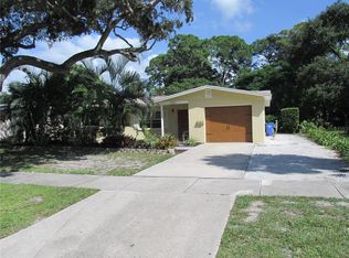 929 Riviera St, Venice, FL 34285