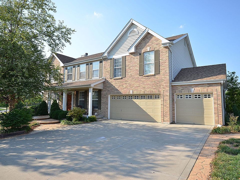 1201 Red Orchard