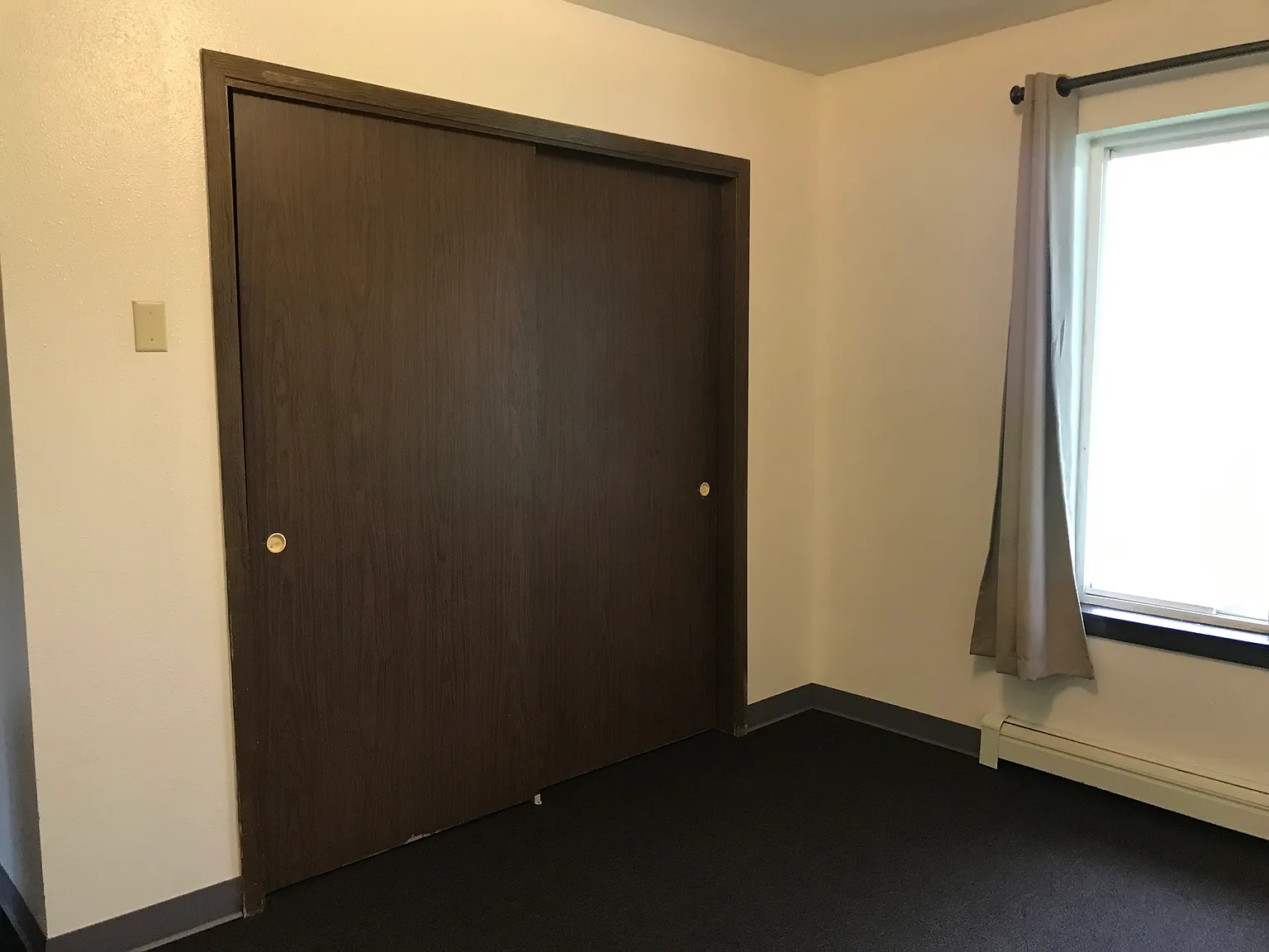 402 W Cottonwood Ave — Photo 4