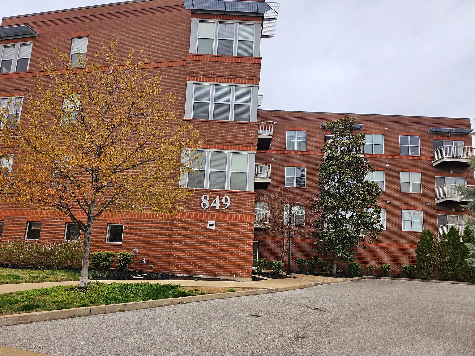 849 Westgate Ave — Photo 1