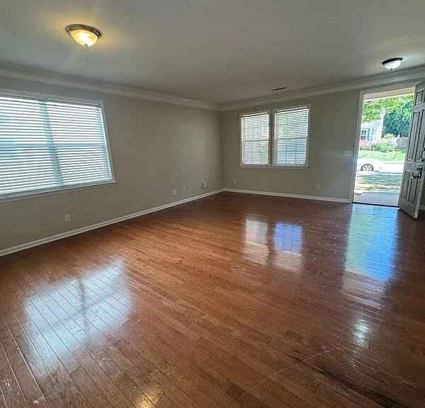 46 Brookview Dr — Photo 12