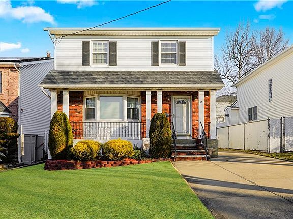 2nd image of 537 Ionia Ave