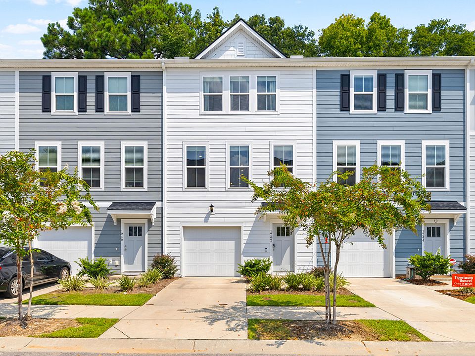 1st image of 1242 Tice Ln