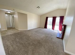 723 Twinberry Ln, Lancaster, CA 93534